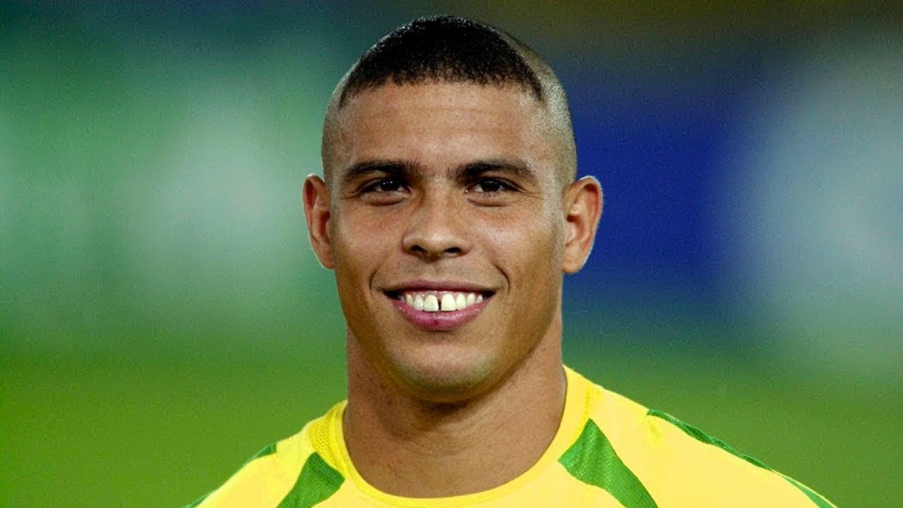 Huyền thoại Ronaldo